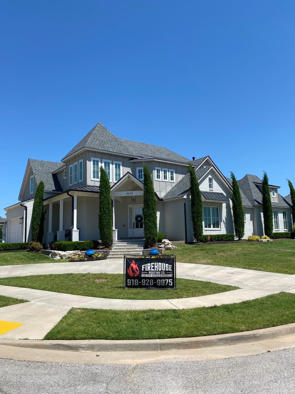 FireHouse Roofing install on a custom home